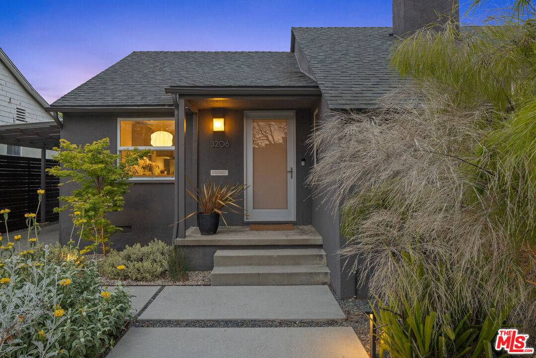 3206   Colby Ave 3.0 Marina Del Rey LA