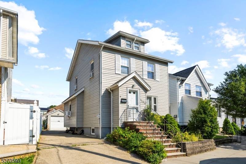 Charming Move In Ready ! Fall in love with this beautiful 3 bedroom, 2 bathroom home that offers the perfect blend of warmth, space, and functionality all nestled in a ...