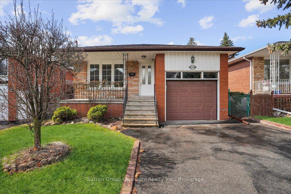 Welcome Home To This Charming 4 Bdrm Backsplit With Endless Opportunities In Lovely Lakeview !