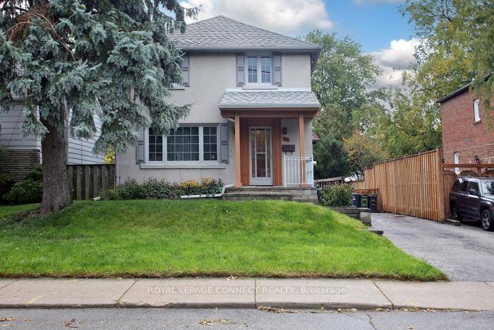 This charming detached Home on a 45x125 ft lot is located in the vibrant and family friendly Cliffside neighborhood.