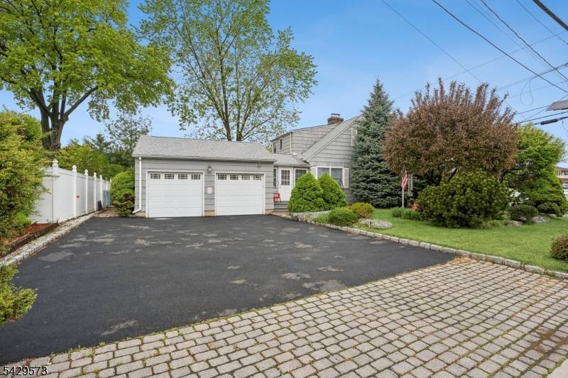 Beautifully maintained 4 bedroom, 2 full bath Cape located in a prime location with easy access to major highways, shopping, schools, and NYC transportation.