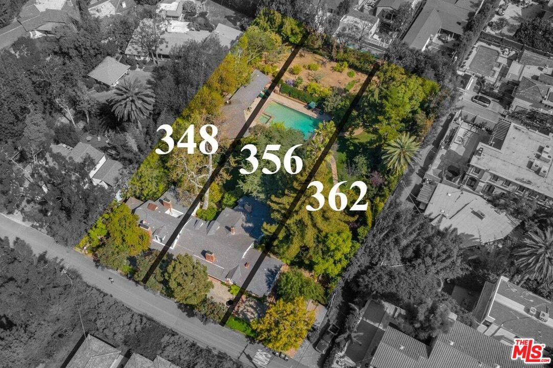 356  S Canyon View DR Brentwood LA