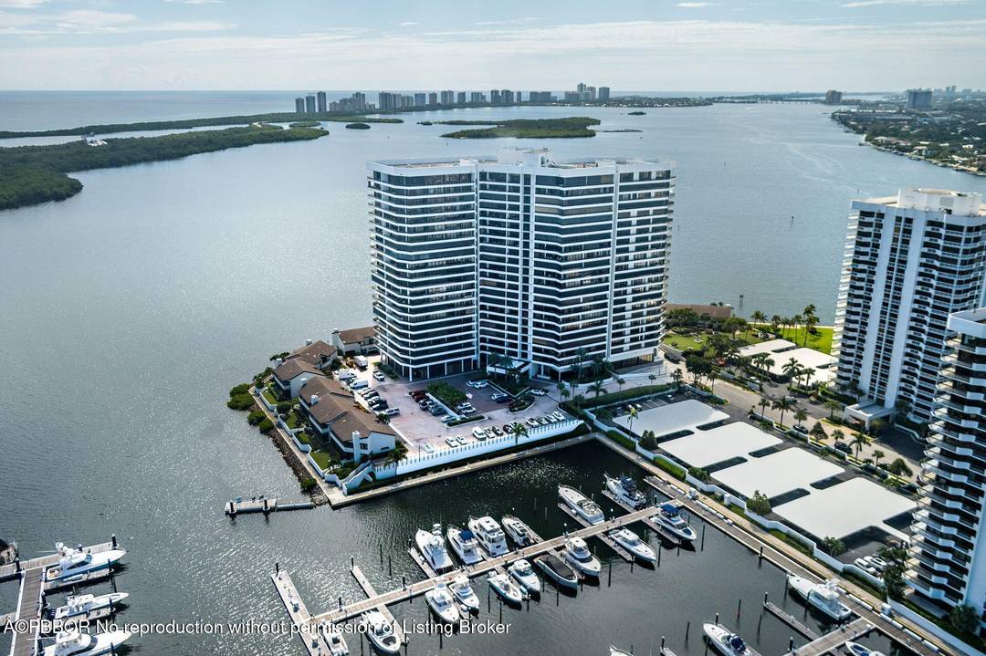 Breathtaking water views from this large, beautifully renovated 3 BR 3.