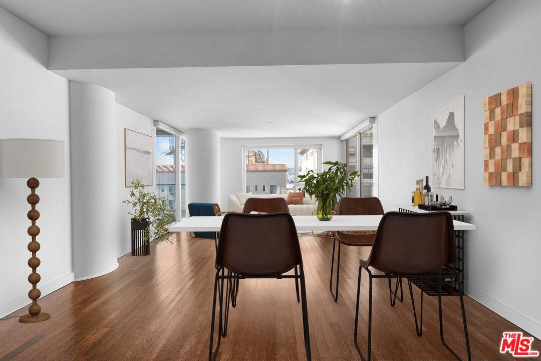 6250 HOLLYWOOD BLVD 2BR Hollywood Hills East La