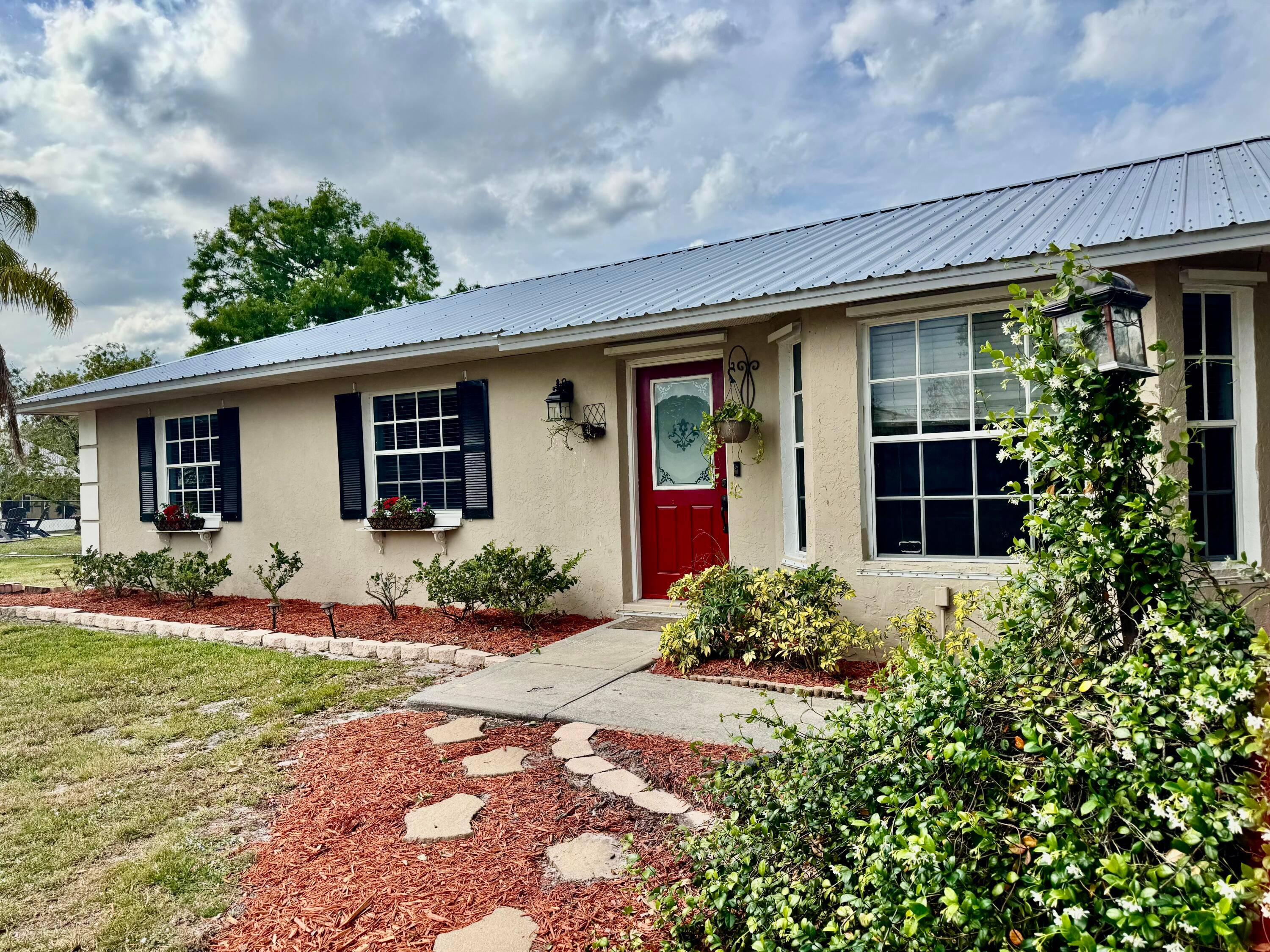 LEGACY in LAZY 7 Beautifully updated CBS home in a lovely SW neighborhood on a half acre.