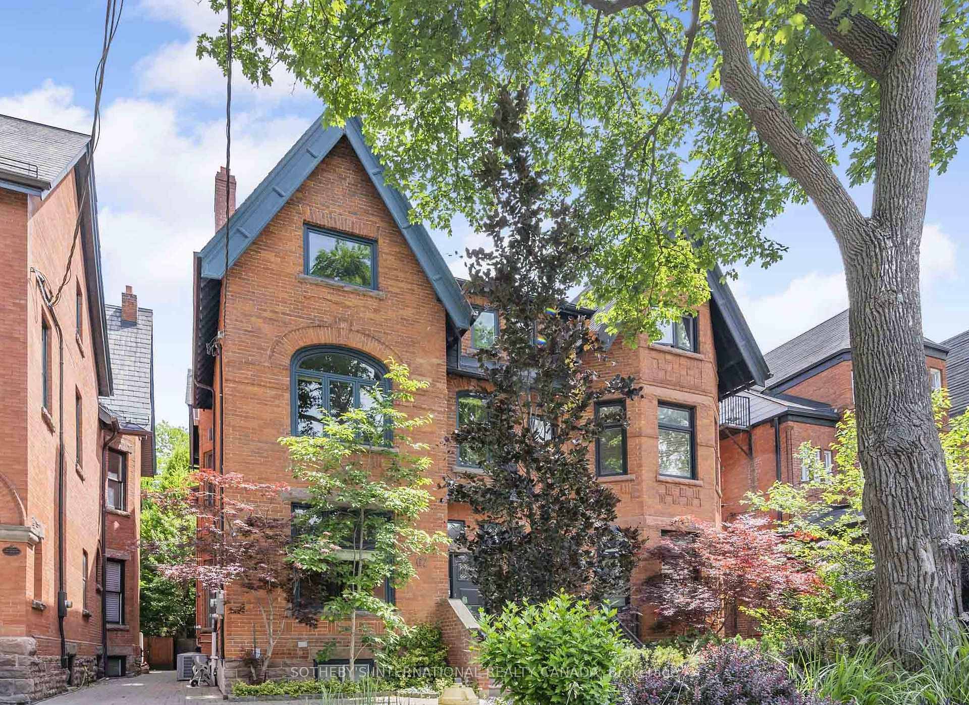 Set on one of Toronto's most picturesque, tree lined streets, this spectacular 3 storey Victorian blends architectural heritage with refined modern living.