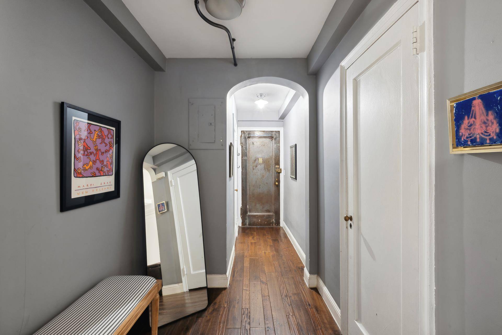 Welcome to Apartment 2D at 424 East 52nd Street, where elegance meets modern convenience in the heart of New York's famed Beekman neighborhood.