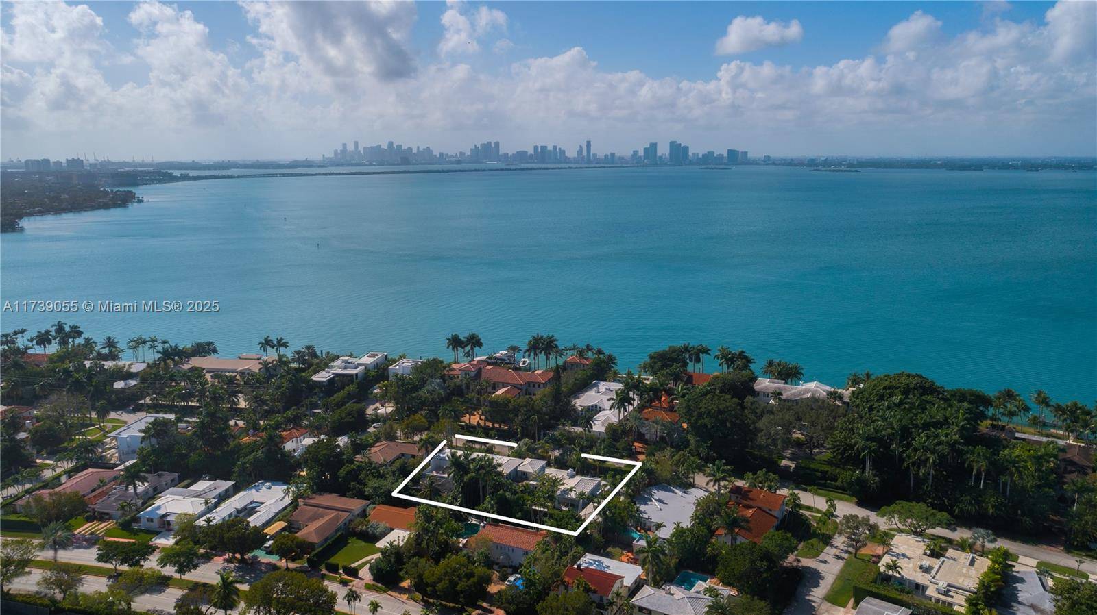 Walled compound on 17, 100 SF double lot.