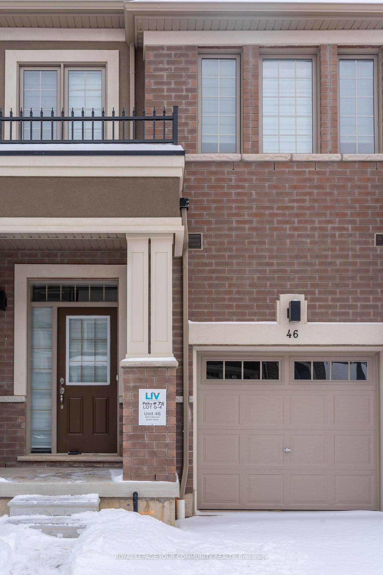 This newly built 3 bedroom townhouse boasts a walk out basement and picturesque greenbelt views, offering both privacy and a tranquil connection to nature.