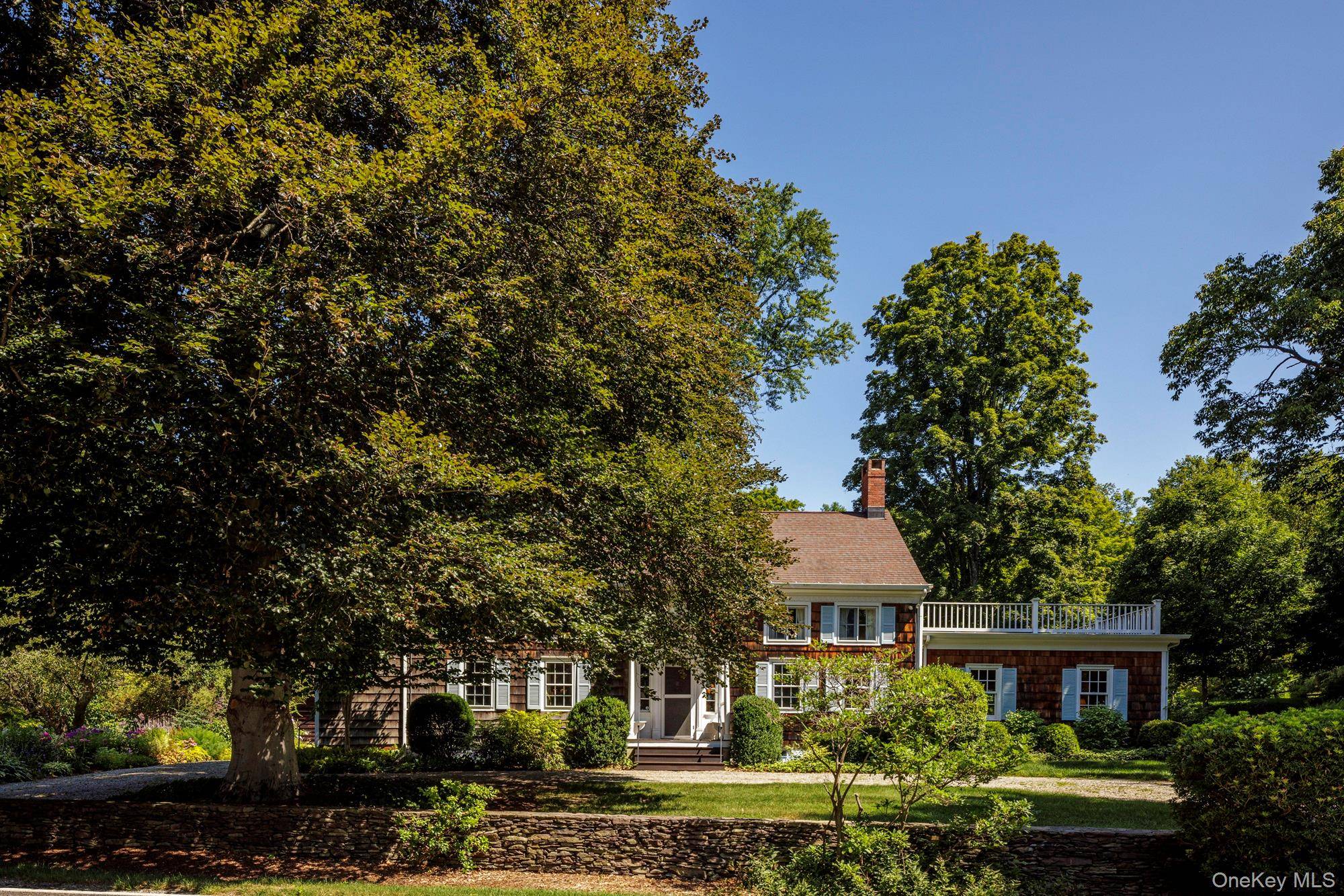 When beauty, history, tradition, and ease intersect in one lovely home, it s 425 Camby Road.