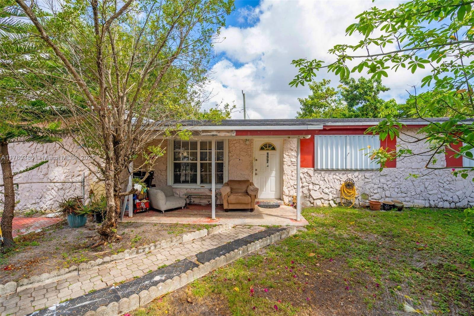 Single family home features 4 bedrooms and 2 bathrooms within 1, 673 square feet plus an effiency.