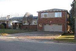Unique Design, This 4 Bedroom, 2 Full Bath Room Extension unit Has A Total Feel Of Semi Detached.