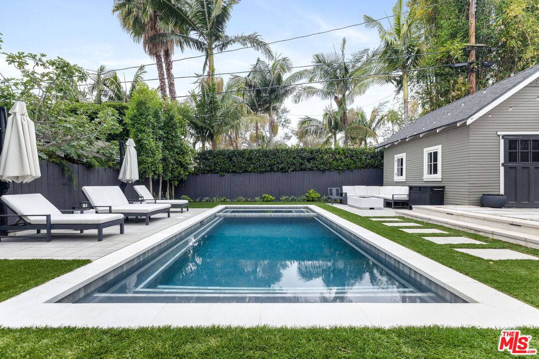 1617  N Vista St 3BR Hollywood Hills East La