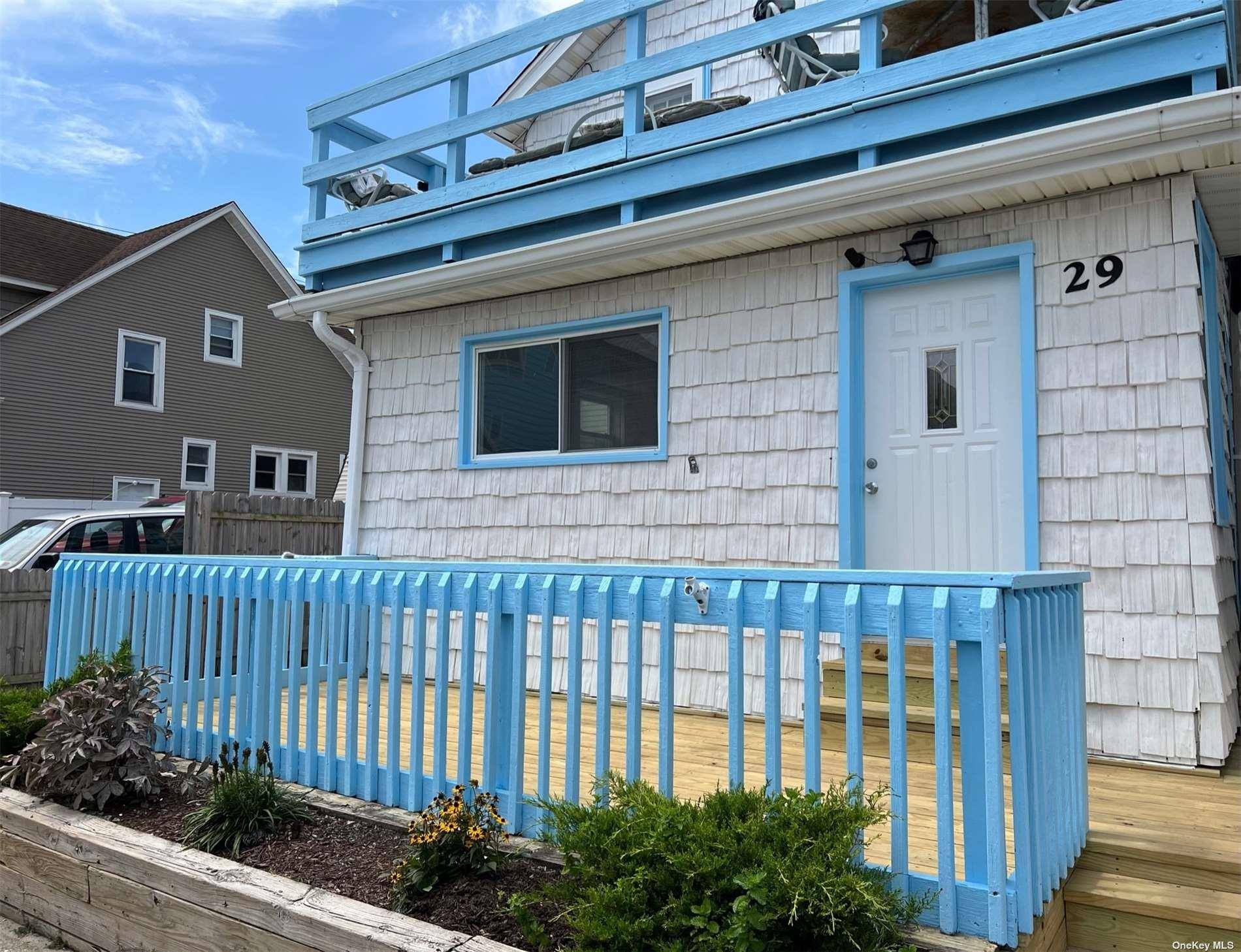 Beachside Bliss in Long Beach s West End !