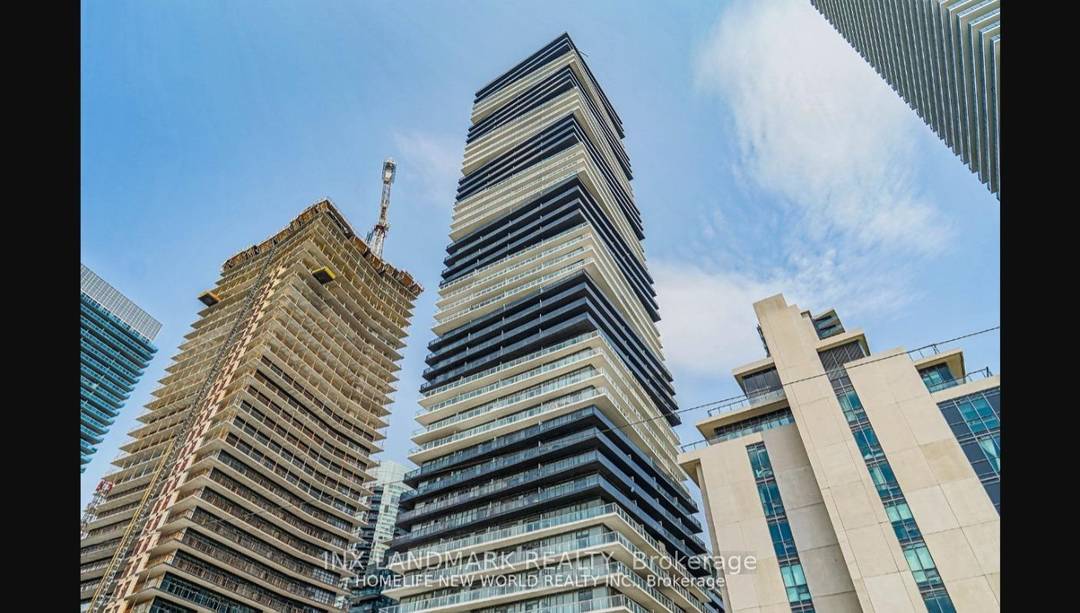 Rare found 4 1 bedrooms unit on the water !