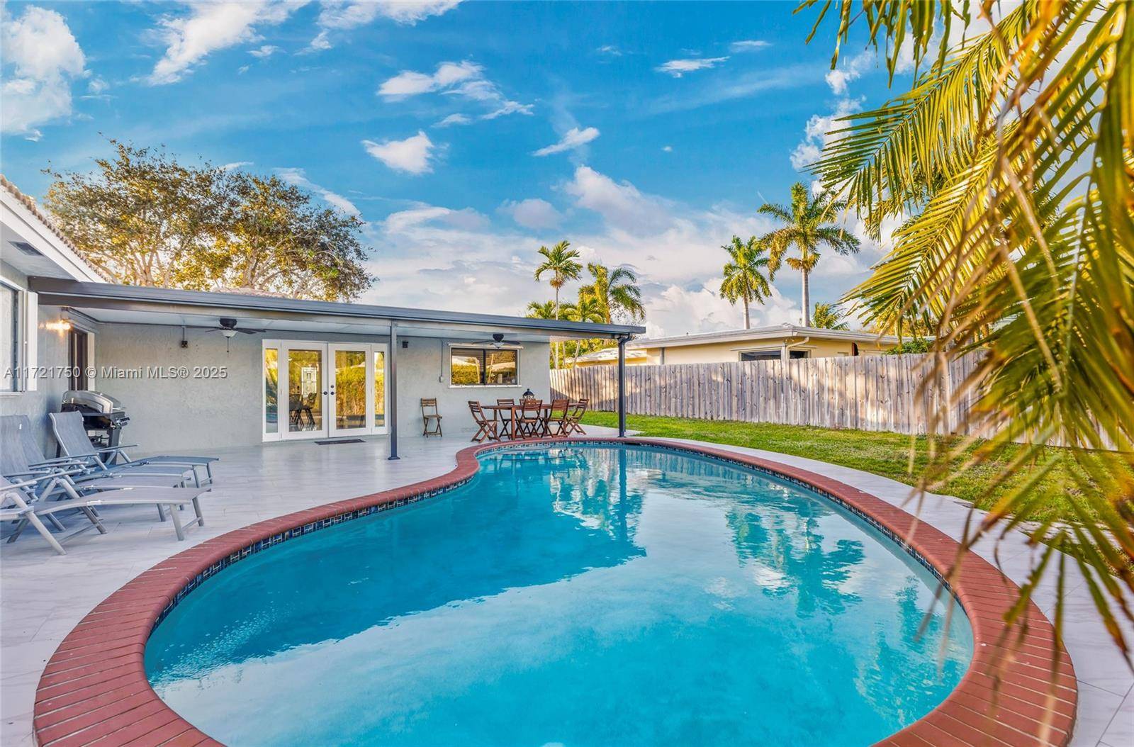 Charming turnkey home in the heart of Imperial Point neighborhood.