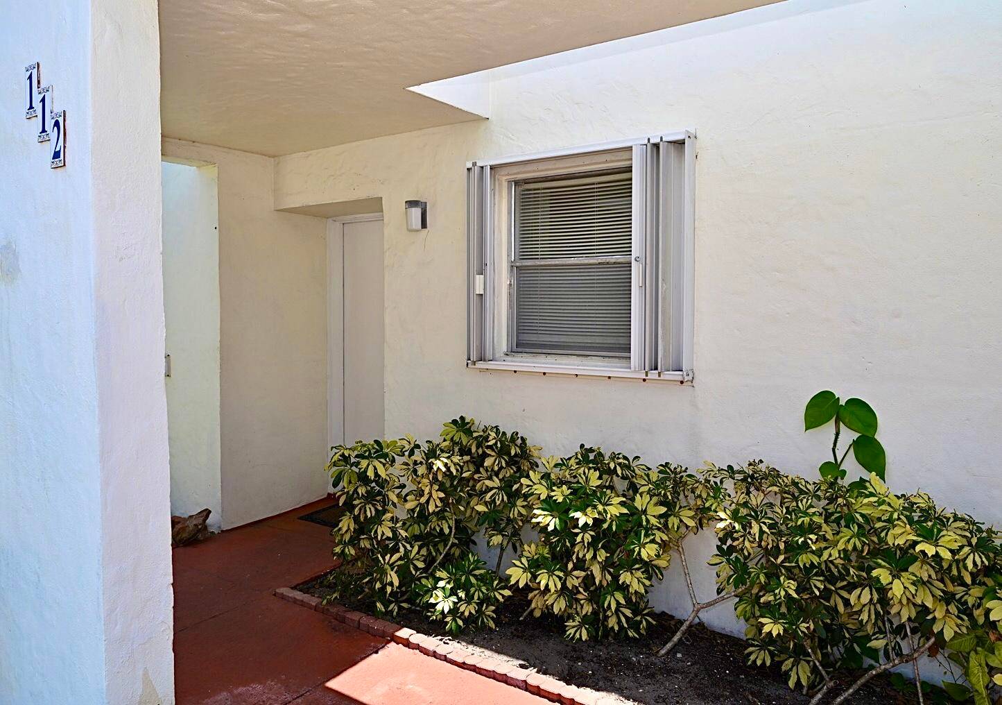 Beautifully maintained dream villa in a serene, well cared for 55 community.