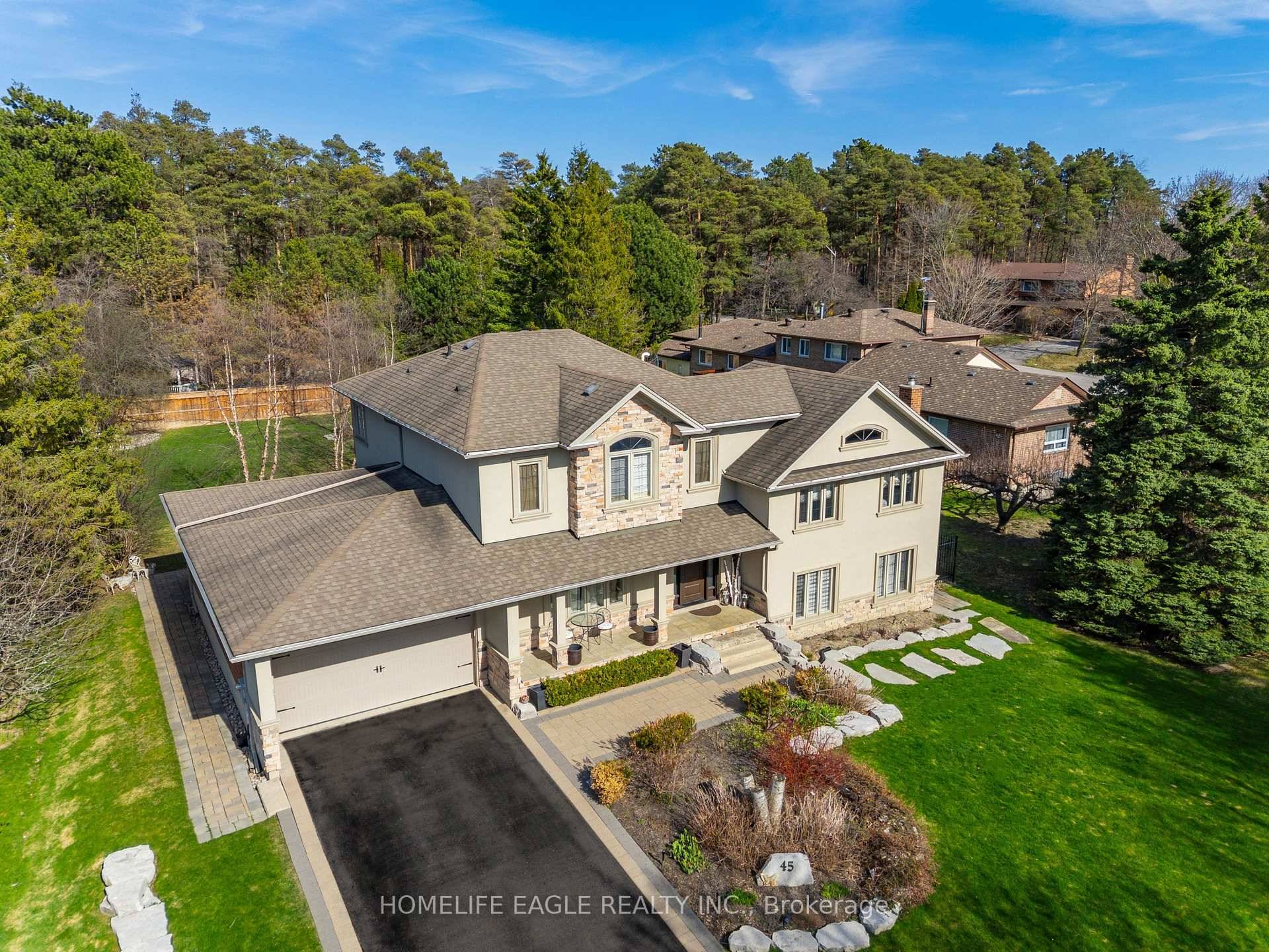 The Perfect 5 Bedroom amp ; 5 Bathroom Luxury Home Rare Opportunity To Own Over 1 3 Of An Acre Located In Richmond Hill's Family Friendly Oak Ridges Community Professionally ...