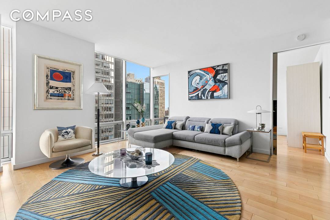 Welcome to an exquisite residence on Fifth Avenue, Manhattan, where elegance meets modern sophistication.