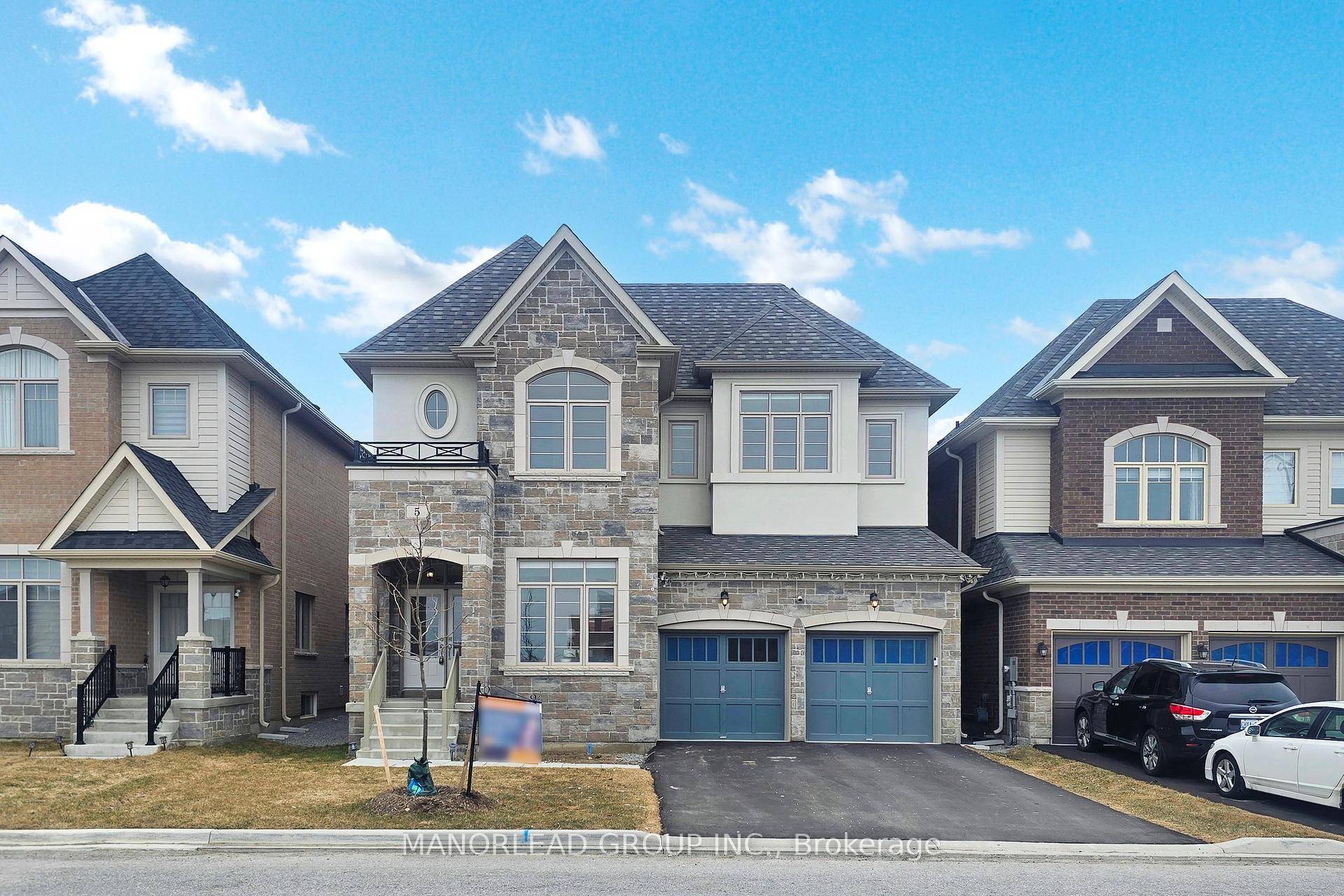 This stunning detached home, situated on a 42' lot, offers approximately 3, 880 sq ft of exquisitely upgraded living space.