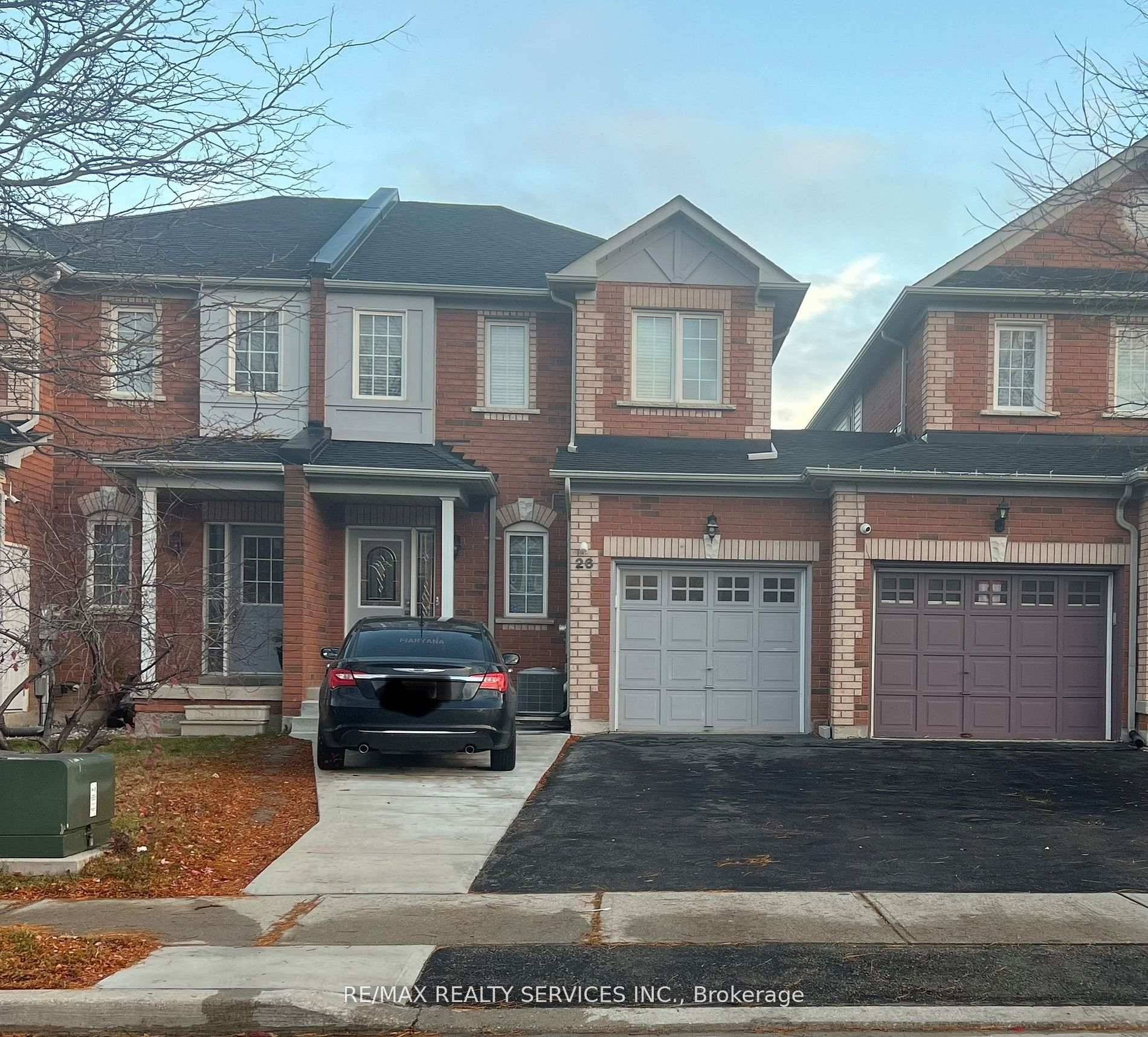 Welcome Home. This Beautiful Home Comes With 3 Bedrooms amp ; 3 Washrooms.