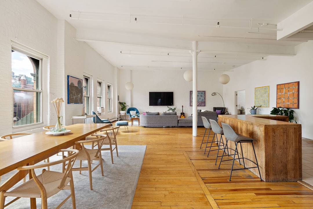 A true downtown loft, measured in width, light, and proportion.