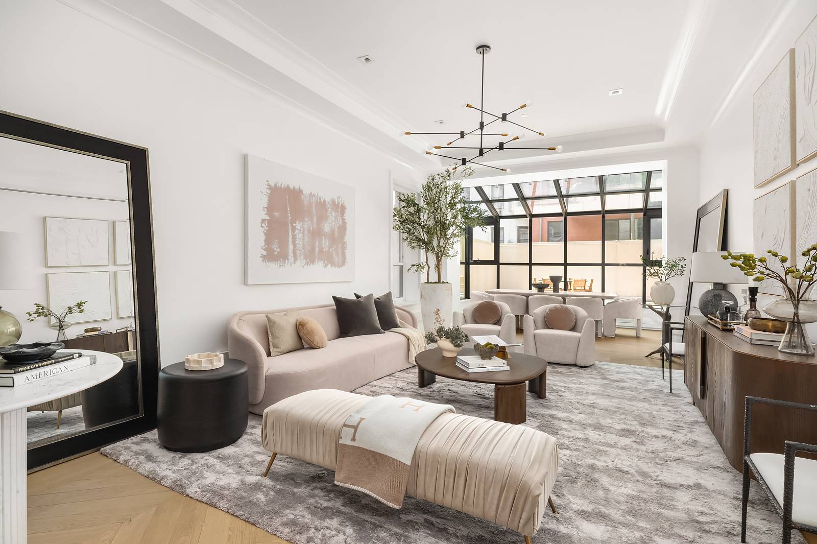 The Maisonette at The Park Mansion is an exceptional three bedroom, 3 bathroom duplex that sprawls over approximately 3, 550 sq.