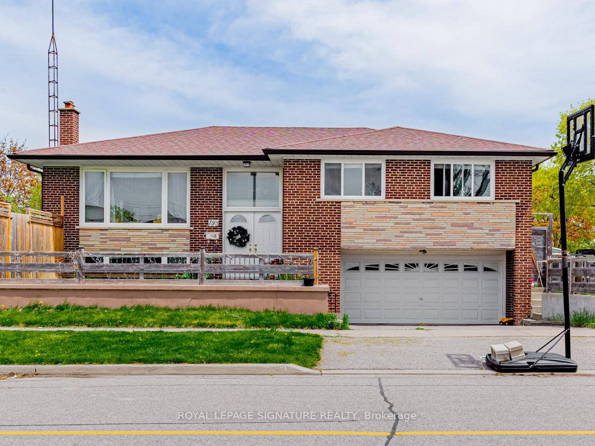 This charming space is located in a quiet and peaceful neighbourhood that's perfect for families.