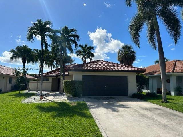 Move in to this beautiful and spacious home in the desirable community of Vista Verde.