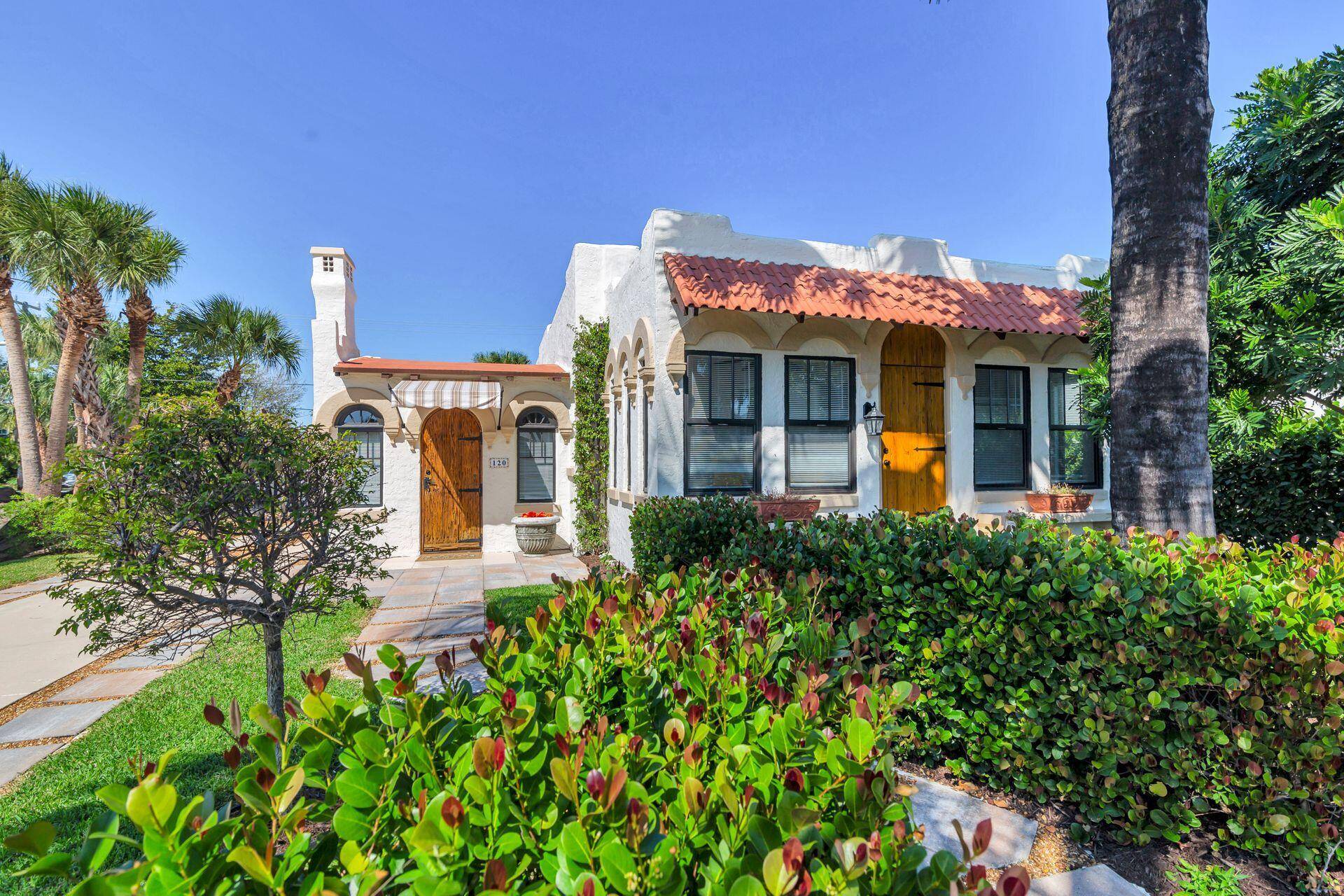 Charming 1920s Jewel Box in Lake Worth Beach Fully Renovated with Guest House This beautifully updated 1920s jewel box blends historic charm with modern convenience.