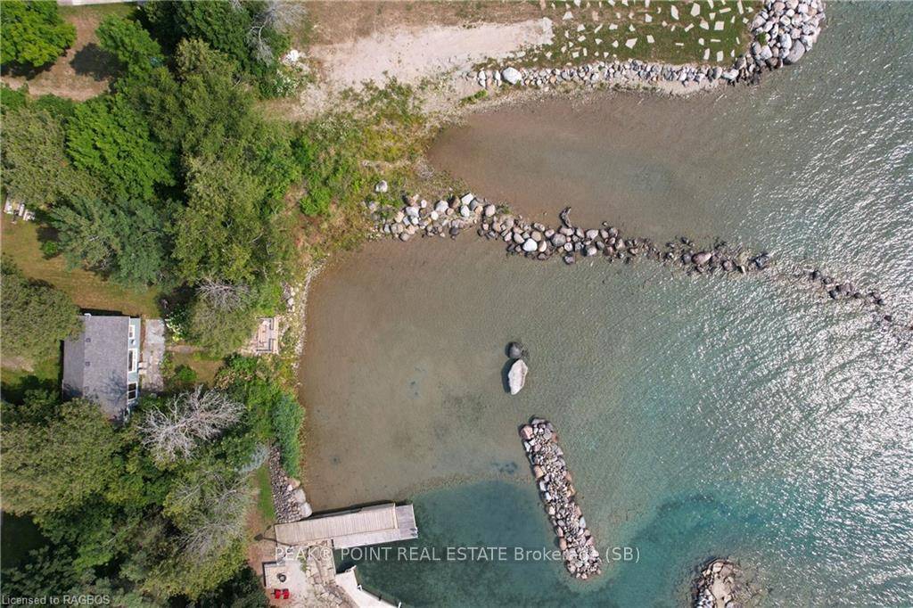 Looking for a Stunning Waterfront Setting ?