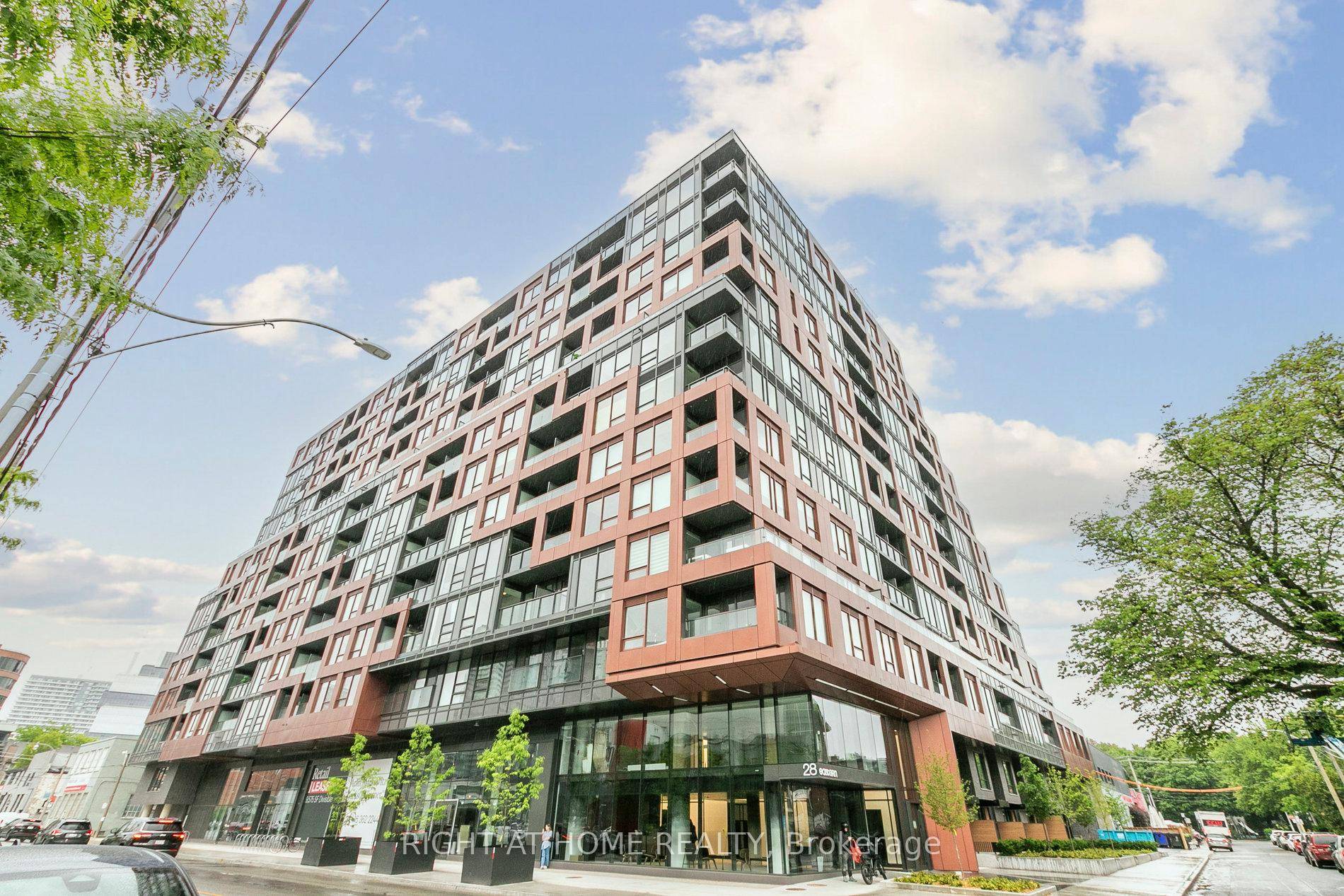 Welcome to 28 Eastern Avenue by Alterra, where modern design meets urban convenience !