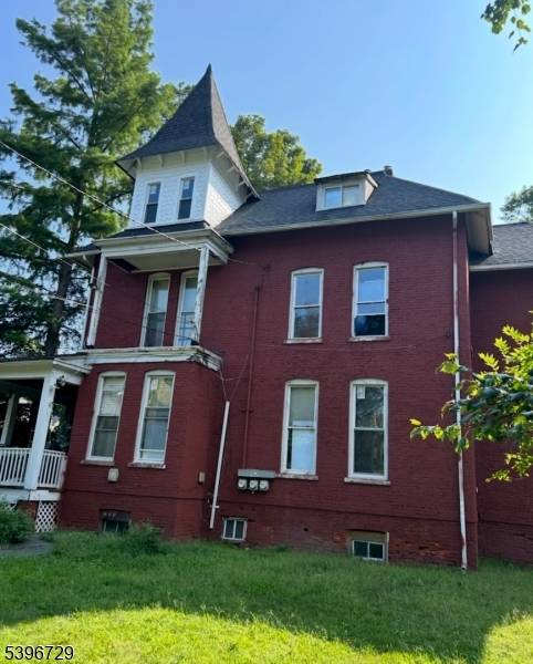 Wow ! ! What a Deal, Rough Gem, waiting to be polished spectacular property set on a huge corner Lot.