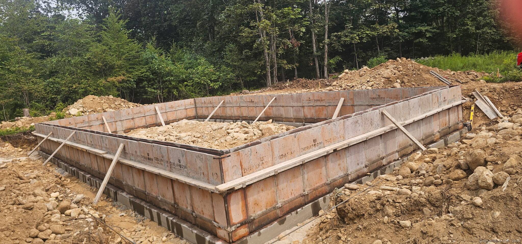 FRAMING is starting ! 2025 GORGEOUS 1500 sq ft TO BE BUILT RANCH on 15.