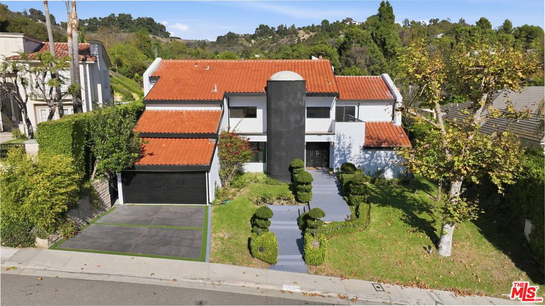 2846   Royston Pl 4BR Beverly Hills Post Office | B.H.P.O. La