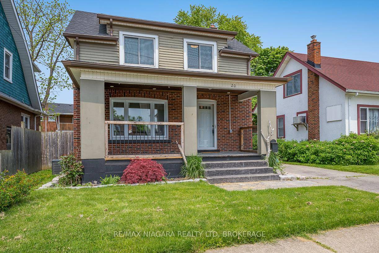 Welcome to this charming recently renovated two storey home with a detached garage, located in the heart of Welland.