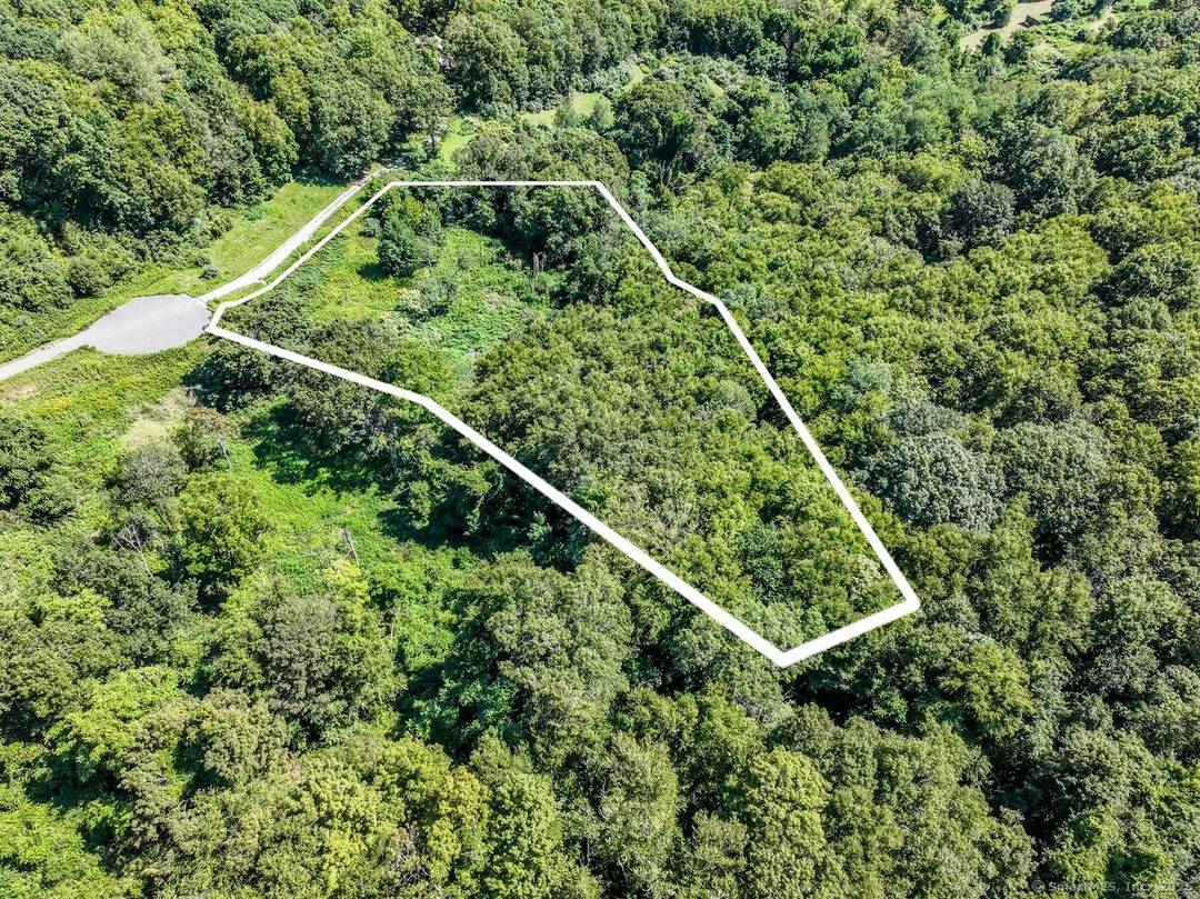 New construction on 3. 9 acres at the end of the cul de sac.