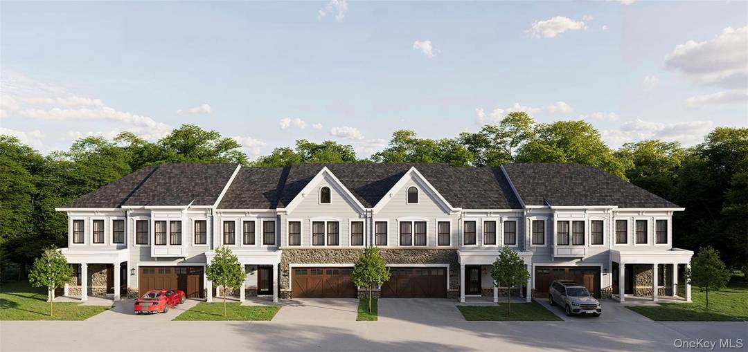 Discover the Neighborhood of Your Dreams at Underhill Farms.