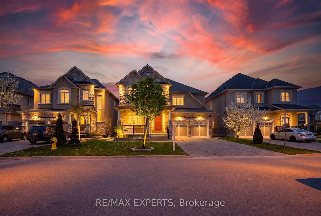 Welcome to 74 Dunrobin Crescent, a sophisticated and functional residence situated on a premium 50' x 102' lot.
