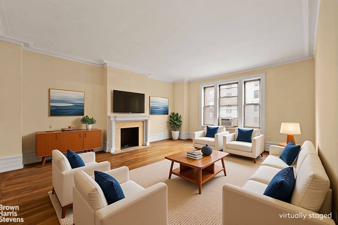 Apartment 5A is an elegant and expansive two bedroom, two bathroom prewar residence defined by its exceptional proportions.