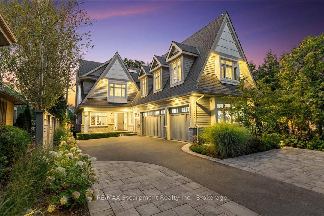 Set on prestigious Lakeshore Road in Roseland one of Burlington's most sought after neighbourhoods this custom built residence offers over 6, 000 square feet of finely finished living space on ...