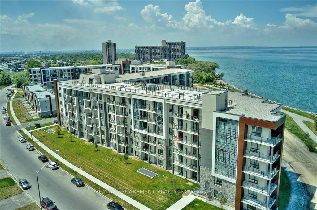 Waterfront Condo located on the shores of Lake Ontario in the desirable Sapphire Waterfront Community.