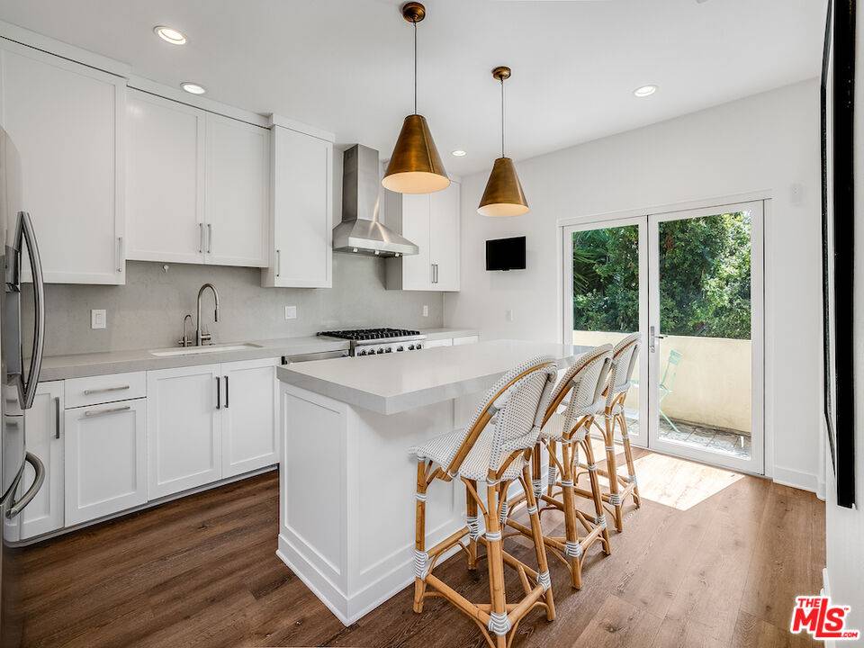 841 1/2 S Bundy Dr Bel Air LA