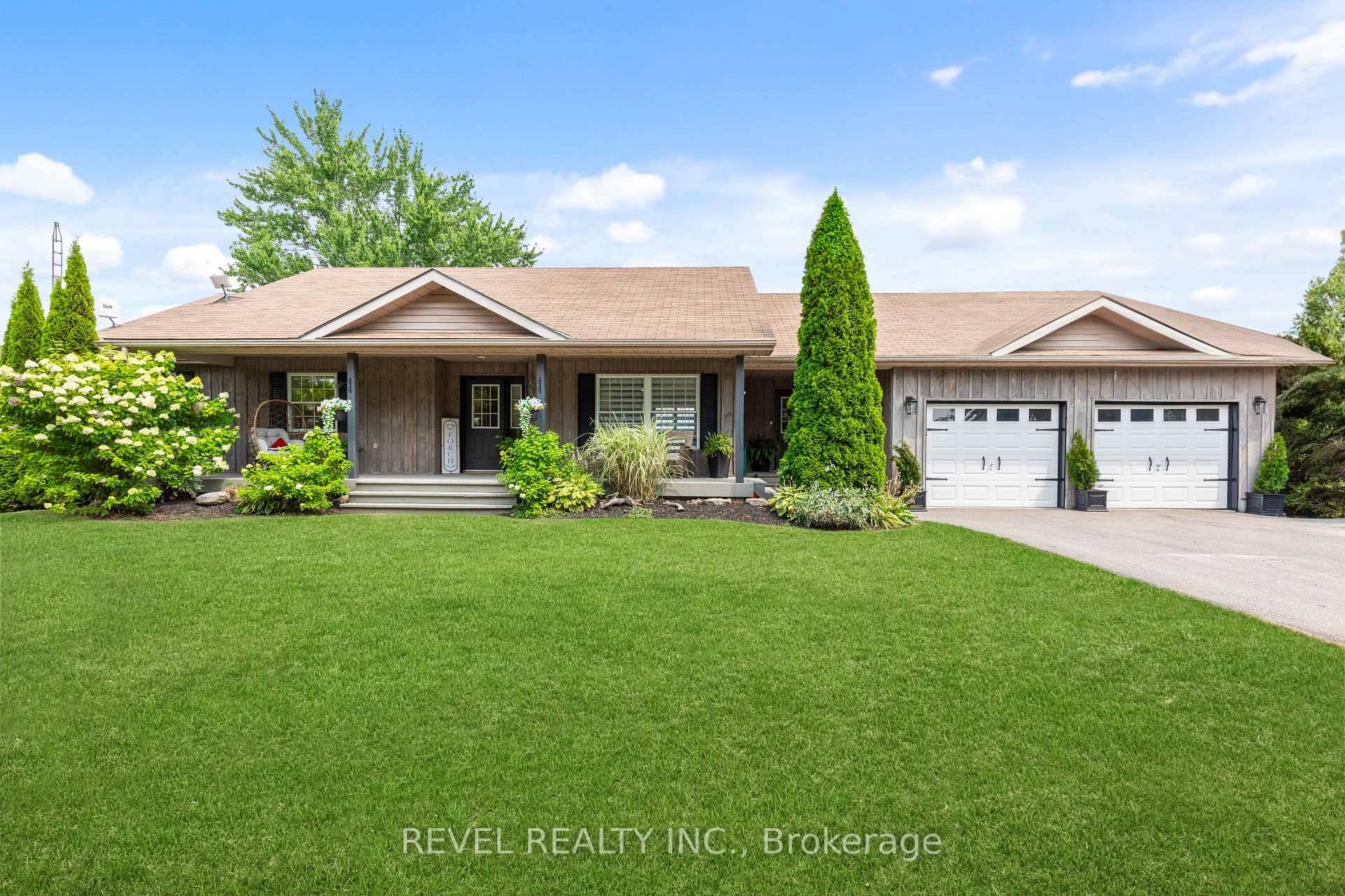Stunning Modern Board amp ; Batten Bungalow with Walkout Basement amp ; Waterfront Access.