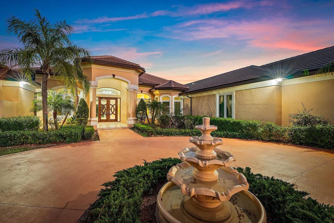 Set within the prestigious gated community of Steeplechase in the heart of Palm Beach Gardens, this beautifully designed custom one story estate offers refined living on over an acre of ...