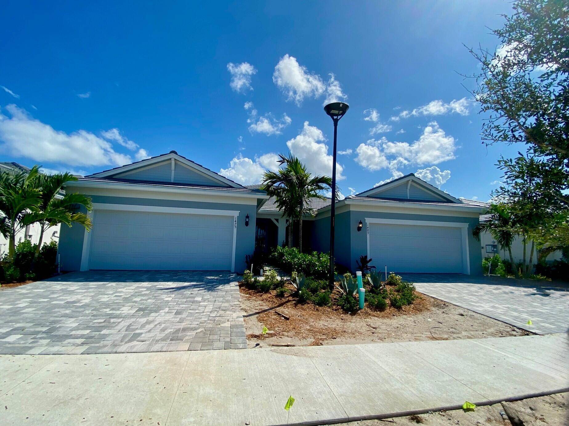 NEW CONSTRUCTION Welcome to DiVosta's Newest Signature community in Vero Beach.