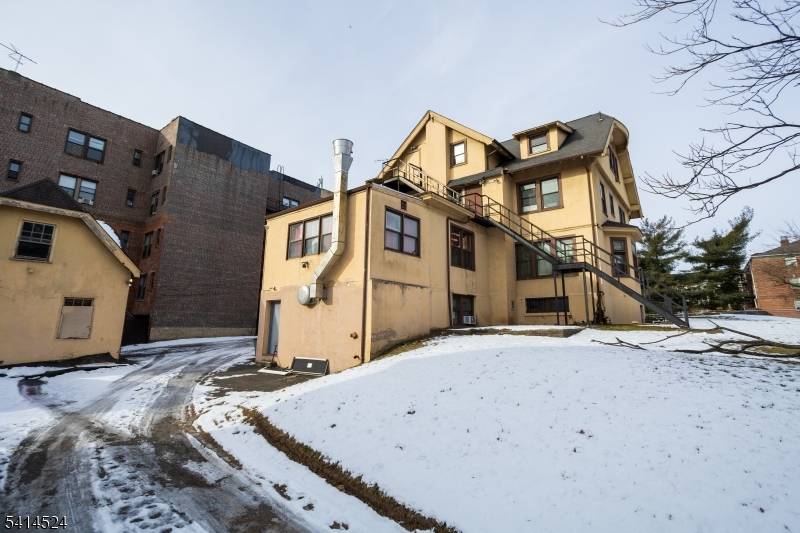 Licensed residential healthcare facility located in the R 4 Multifamily District of East Orange.