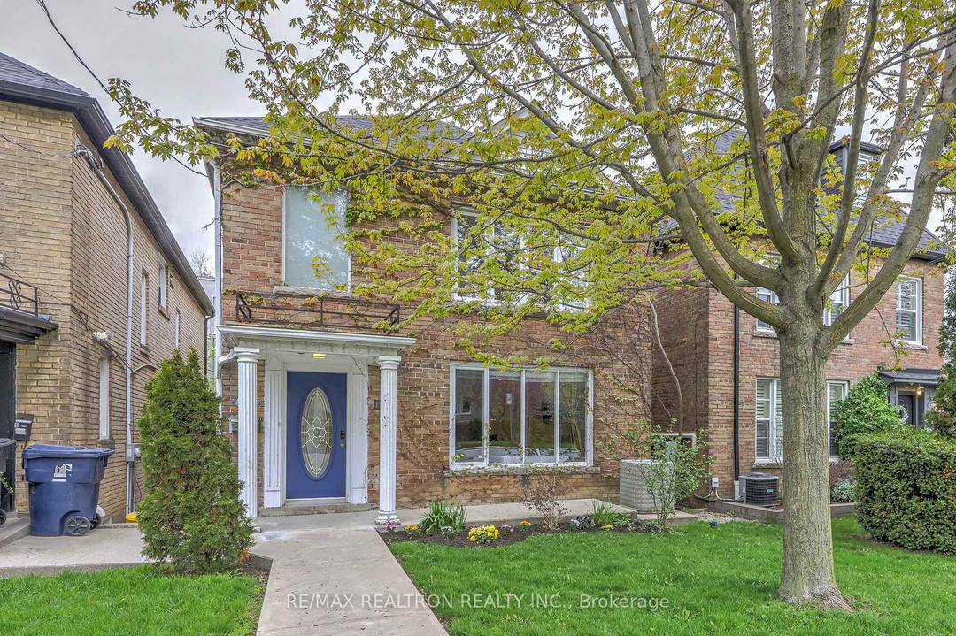 A Rare opportunity to own a Large Duplex on a 30' lot in a Highly Desirable Neighbourhood, directly across from a Beautiful Park and located in one of the area's ...