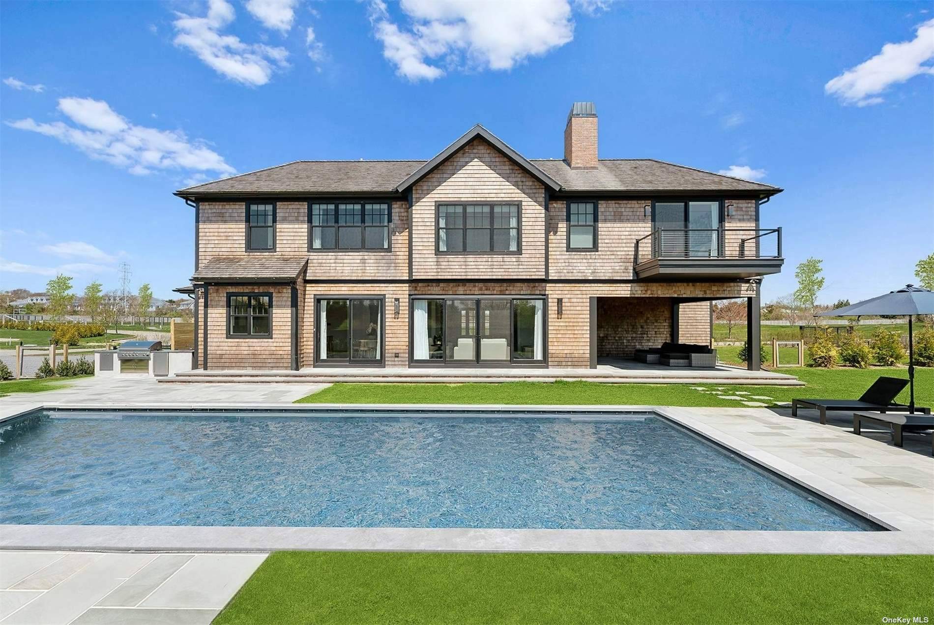 This new Southampton rental represents the zenith of the Hamptons lifestyle with a touch of resort like elegance where every detail signifies the ultimate in custom luxury and sophistication.
