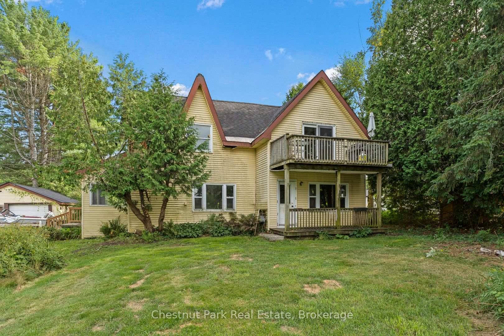 Opportunity knocks on the Muskoka River.
